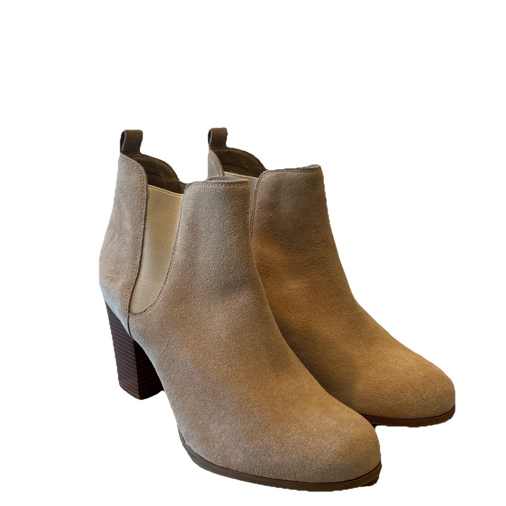 Michael Kors Evaline Healed Booties, Suede Camel Color, Size 11.